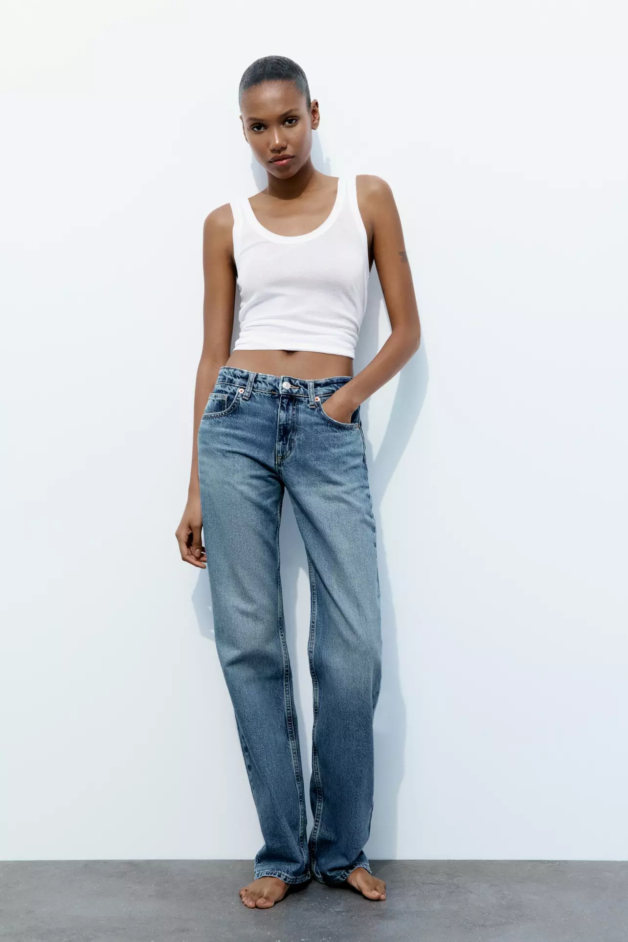 Rodeo – ZARA - FULL LENGTH TRF MID-RISE WIDE LEG JEANS