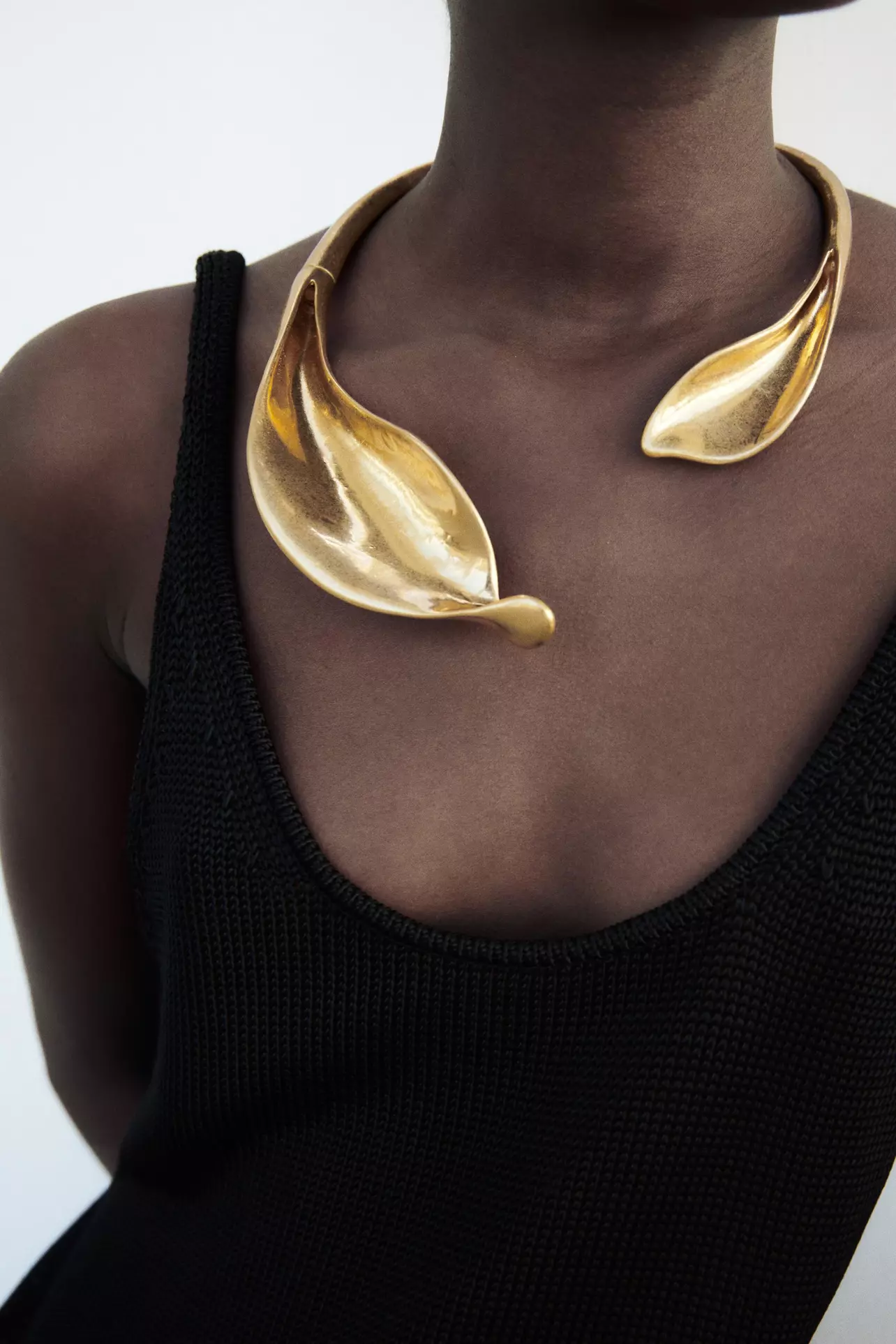 Rodeo ZARA - LEAF CHOKER Rodeo ZARA - LEAF CHOKER
