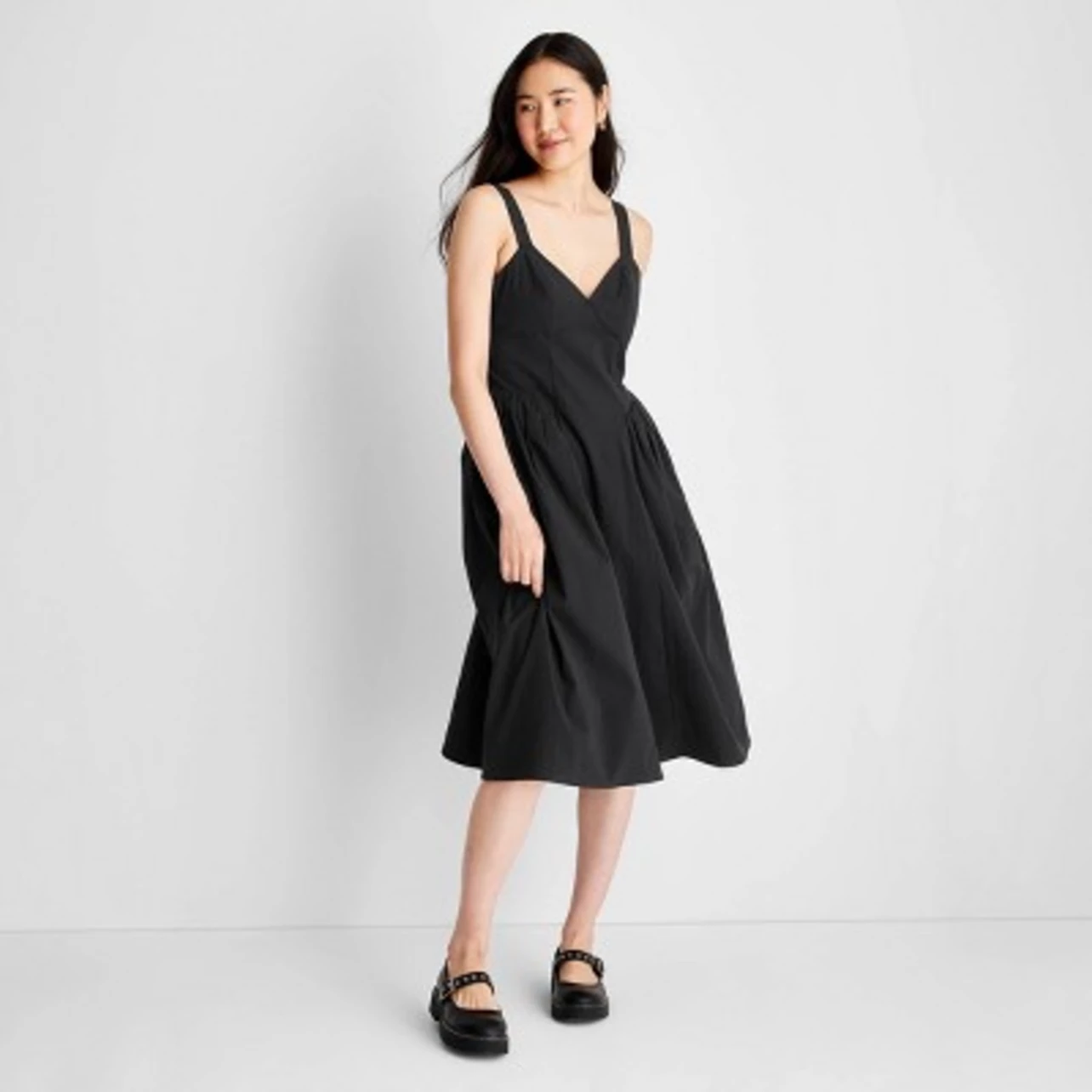 slim fit dress slacks Black Sleeveless Flare Dress main image 0