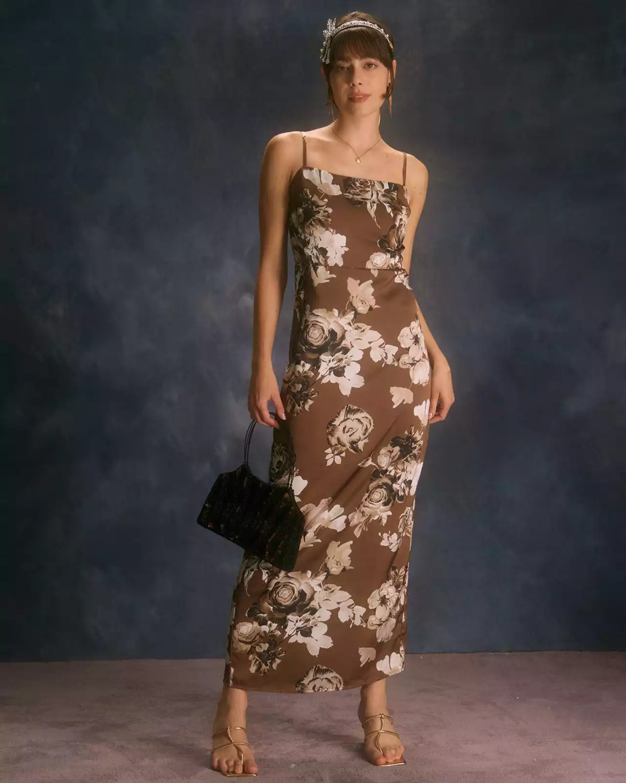 white christmas dresses The Red Sweetheart Neck Jacquard Midi Dress main image 0
