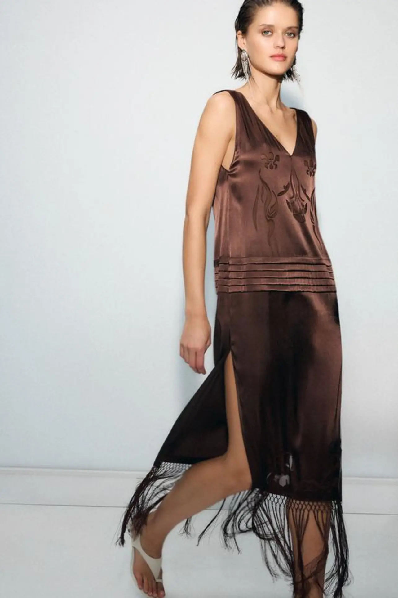 zara brown fringe dress ZARA NWT WOMAN SS25 VELVET FRINGE MIDI DRESS BROWN | 9681/871
