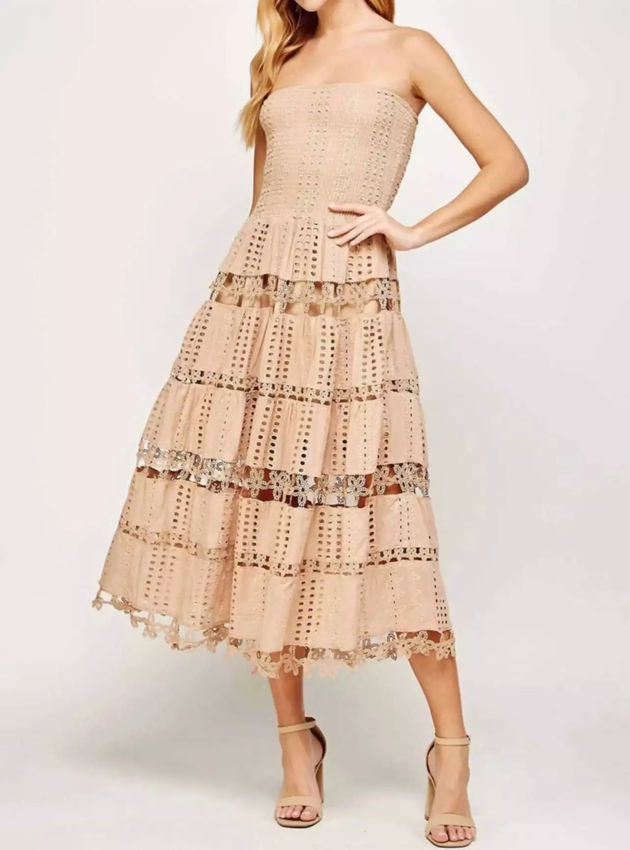 Rodeo  Strut & Bolt - Riviera Eyelet Lace Tube Dress In Taupe
