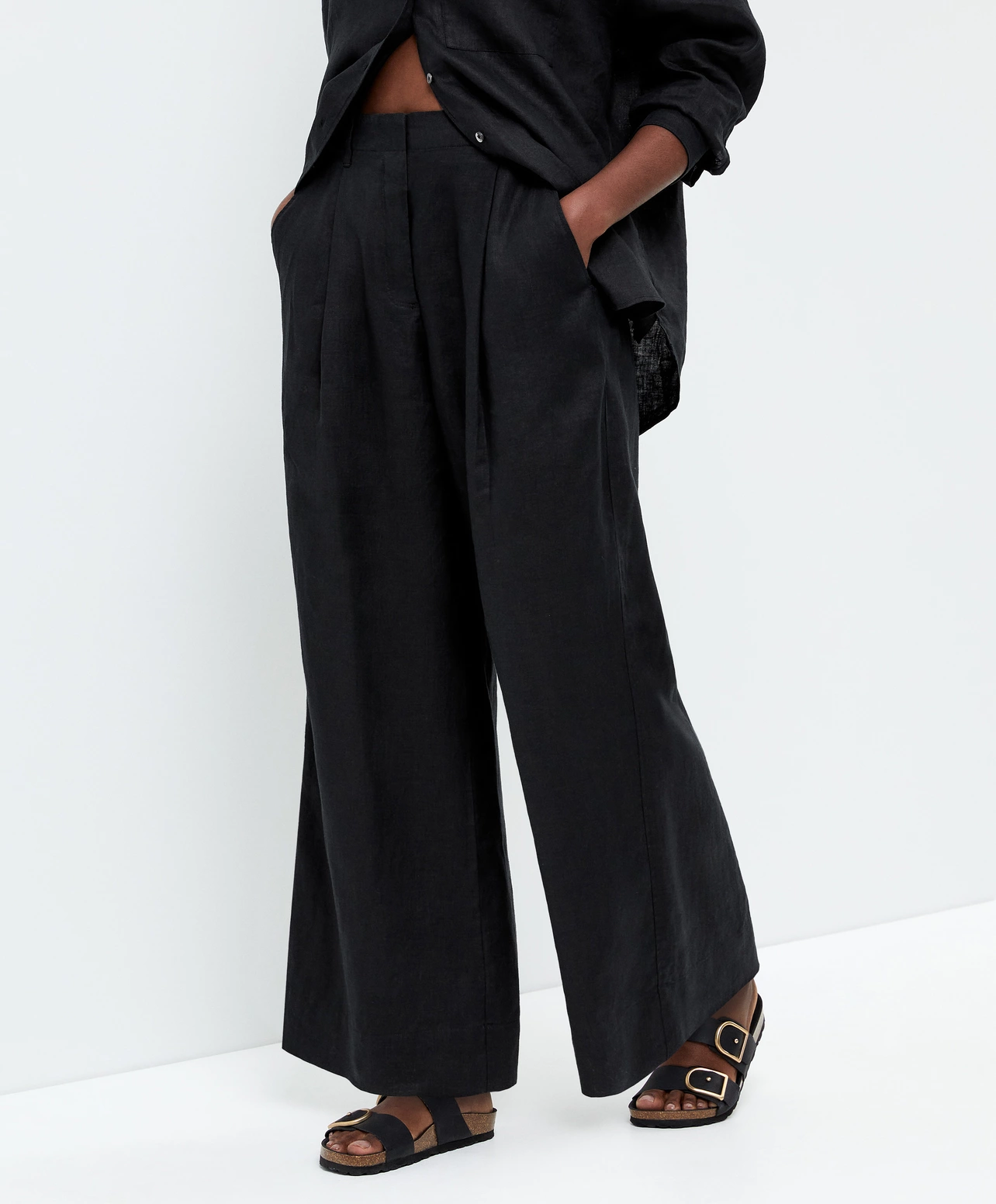 100% linen wide-leg trousers