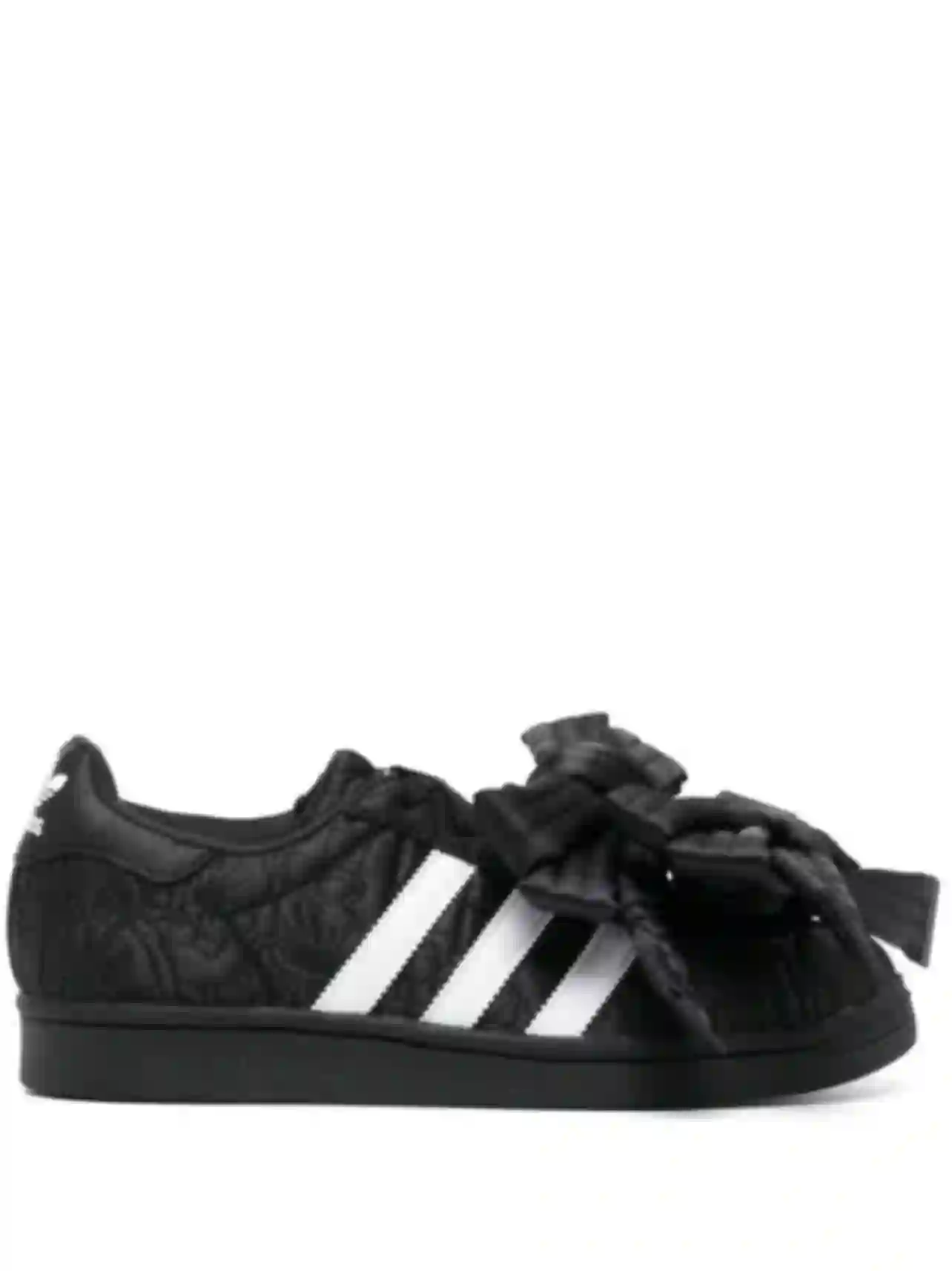 【 Adidas】X Caroline Hoo Superstar W Black★JQ4303★人気★ ADIDAS】 X CAROLINE HU W SUPERSTAR (adidas/スニーカー